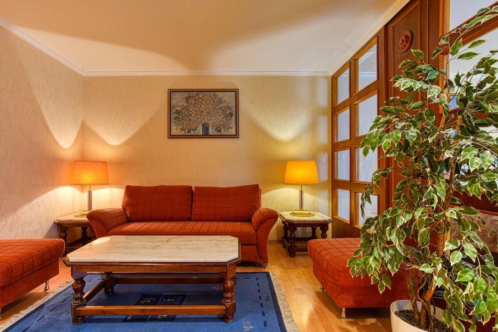 Ff&E Hotel Bavaria Fürth Zewnętrze zdjęcie