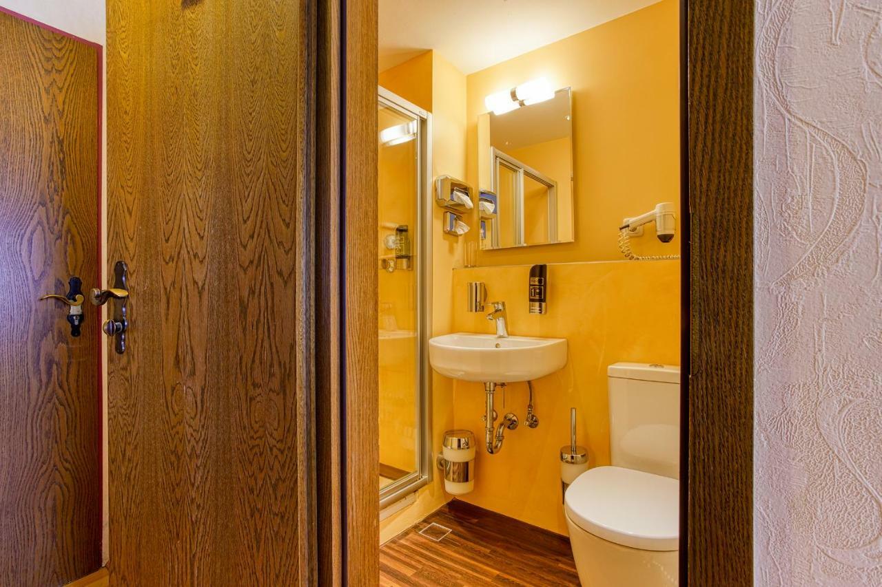 Ff&E Hotel Bavaria Fürth Zewnętrze zdjęcie