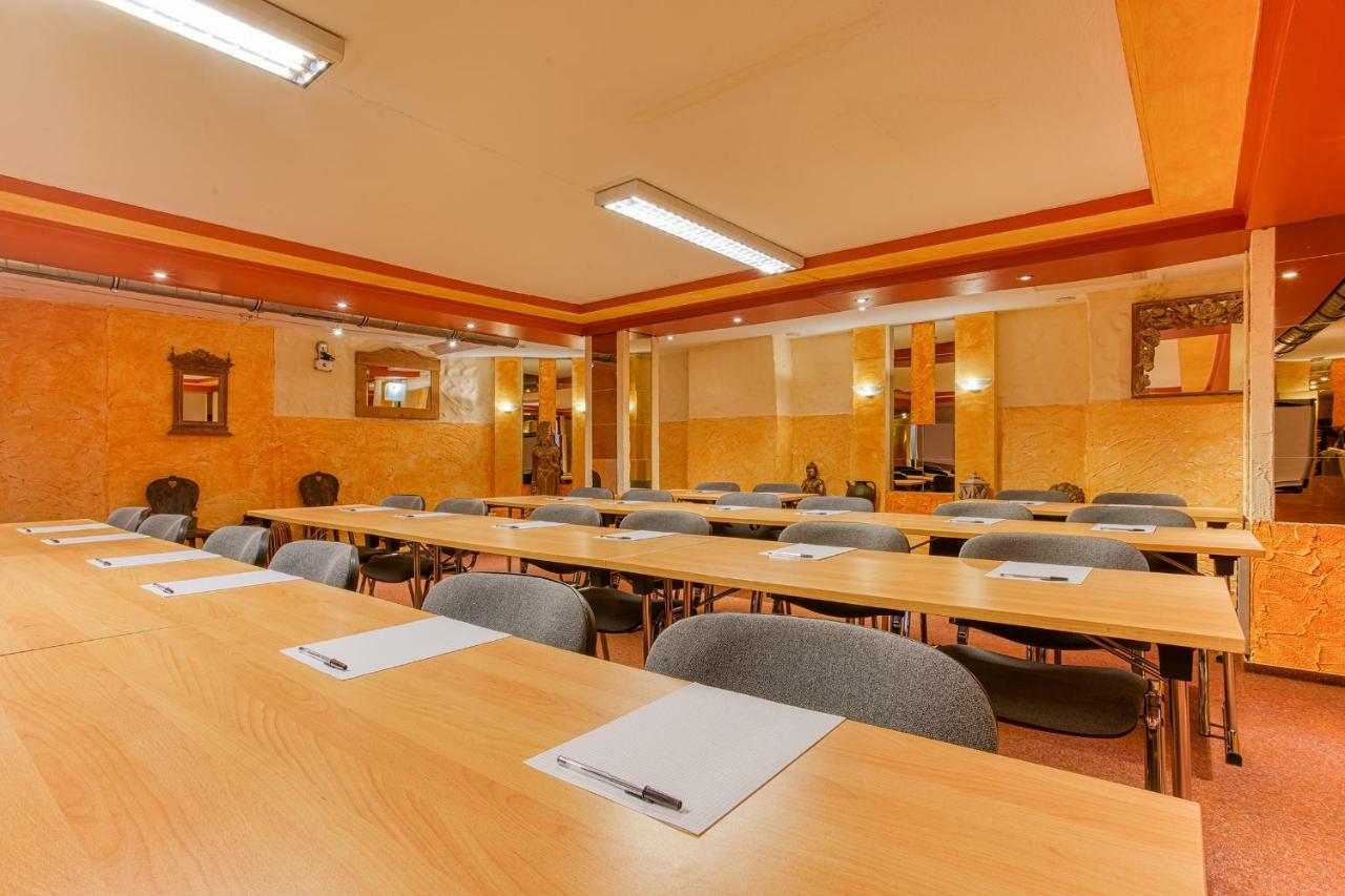 Ff&E Hotel Bavaria Fürth Zewnętrze zdjęcie