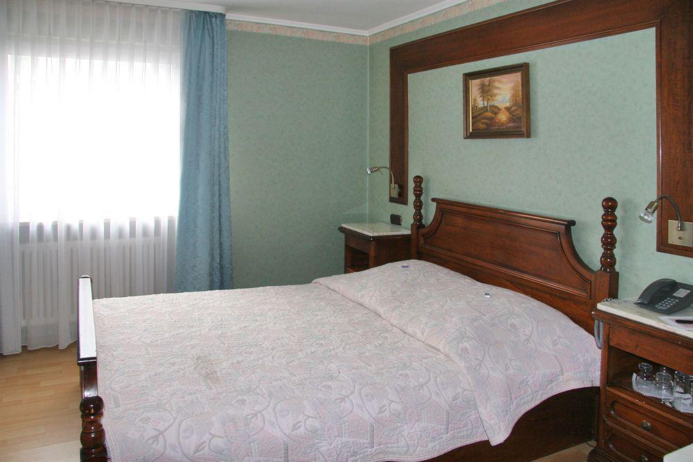 Ff&E Hotel Bavaria Fürth Zewnętrze zdjęcie